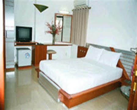 New Star Hotel 2*